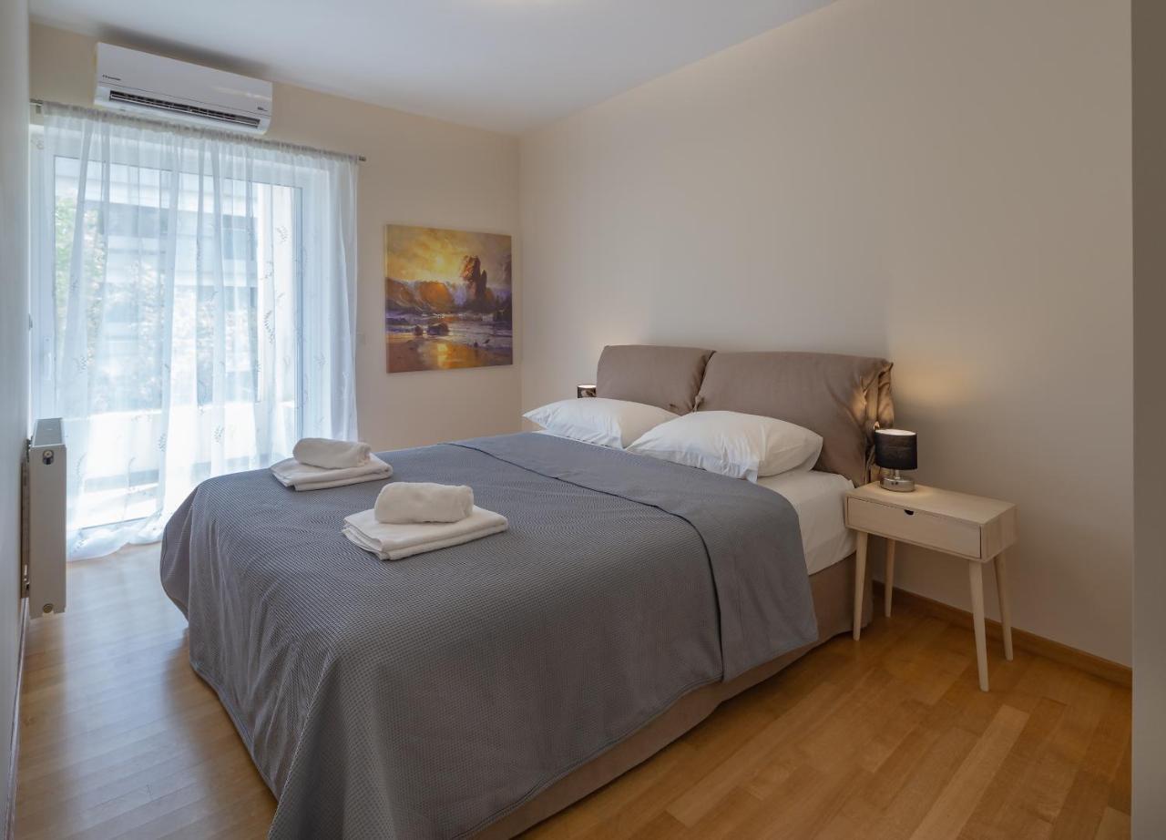 Sagittarius - Faliro Sea Side Apartment Афины Экстерьер фото